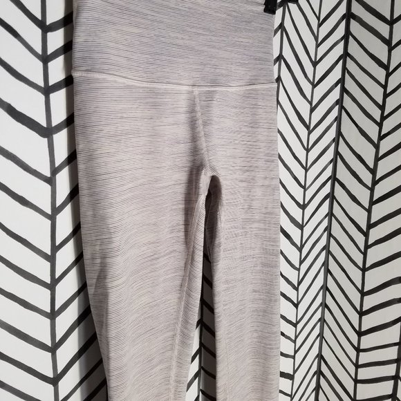 Lululemon Wunder Under Pant High Rise Tight Size 4 - Picture 4 of 11